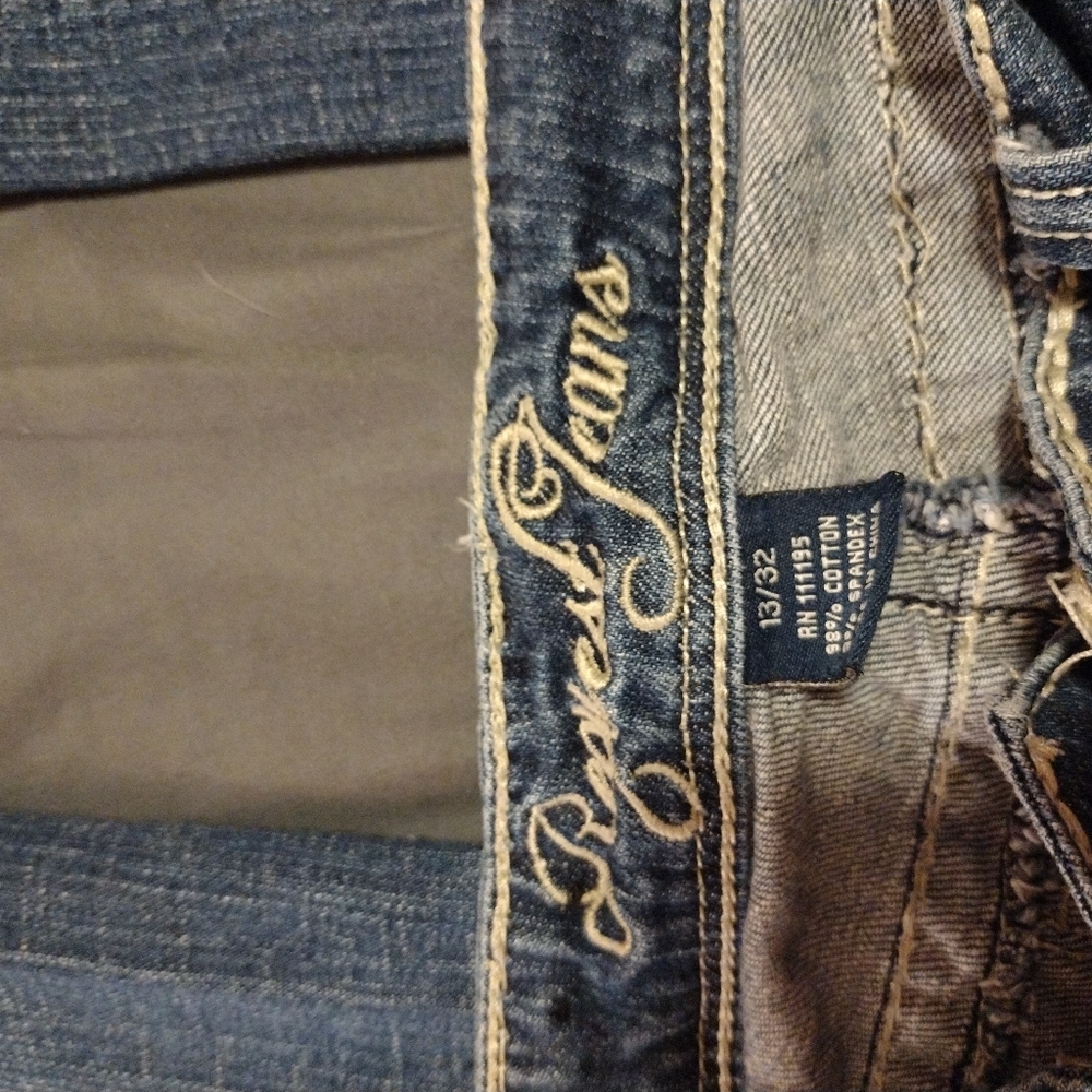 Request Jeans